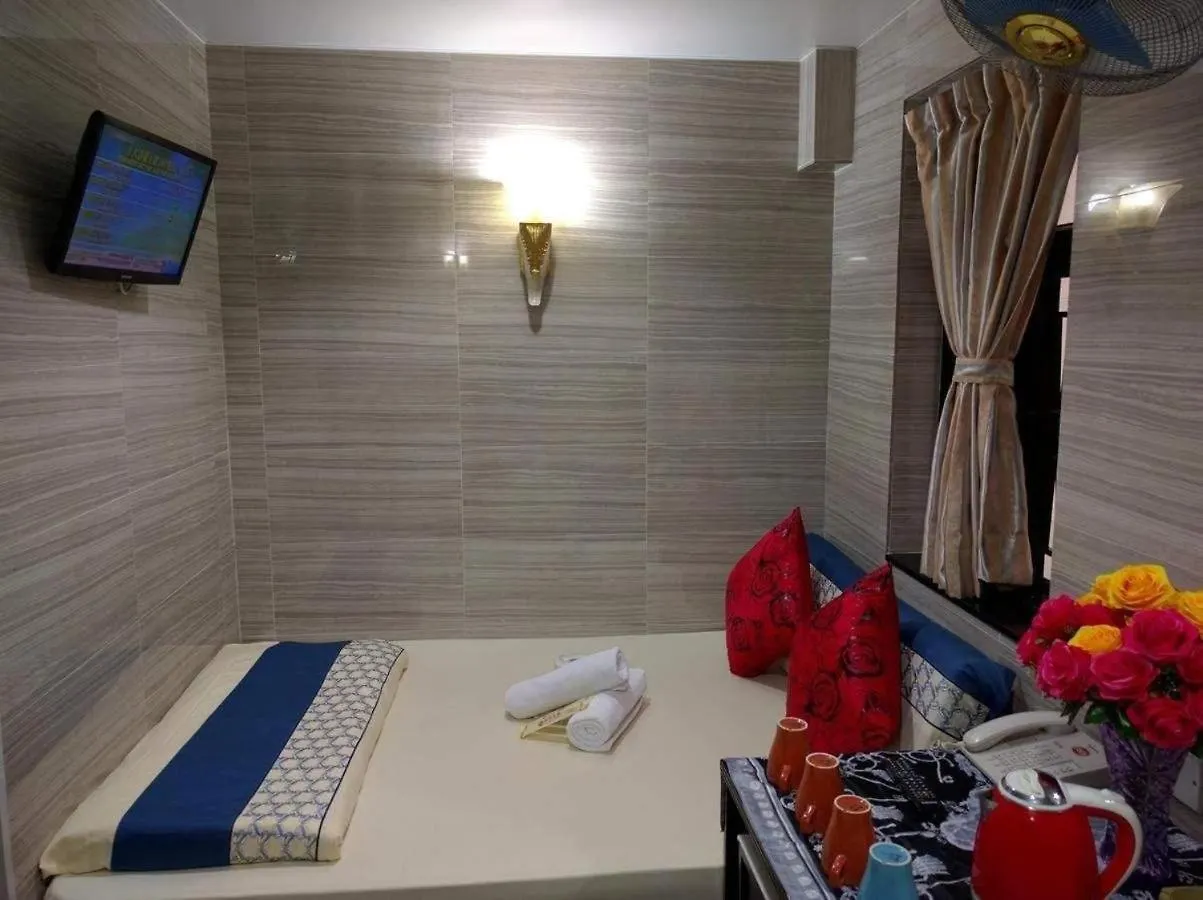 Days Hostel Block D Hong Kong 0*,  China