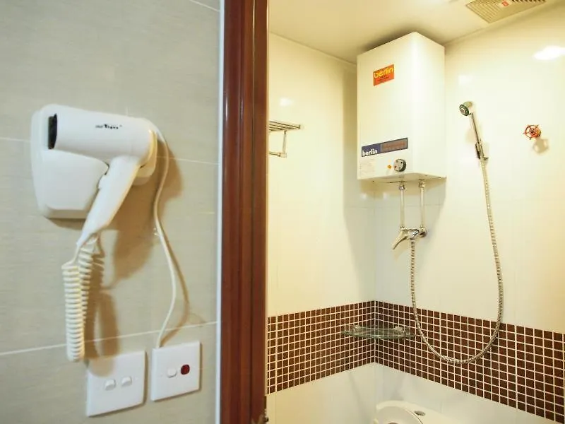 Days Hostel Block D Hong Kong Guest house