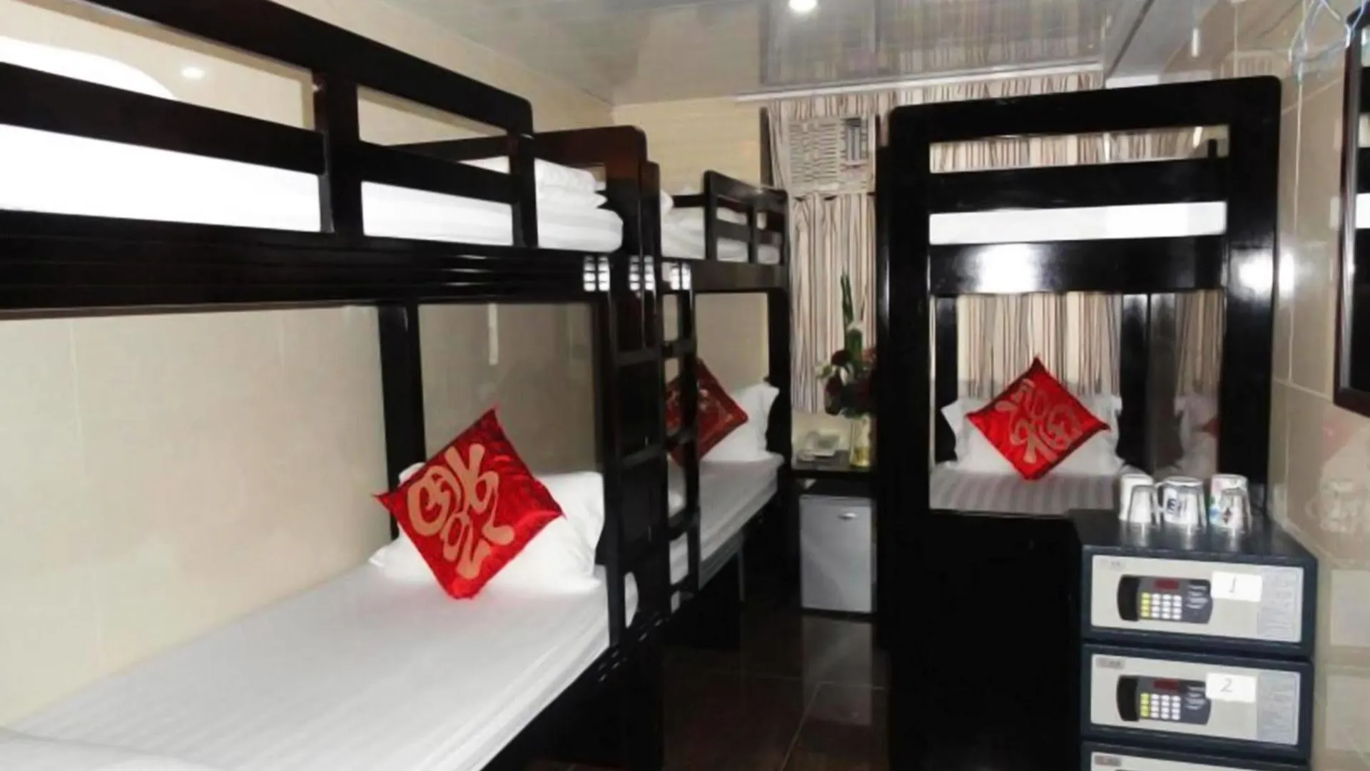 Days Hostel Block D Hong Kong 0*,  China