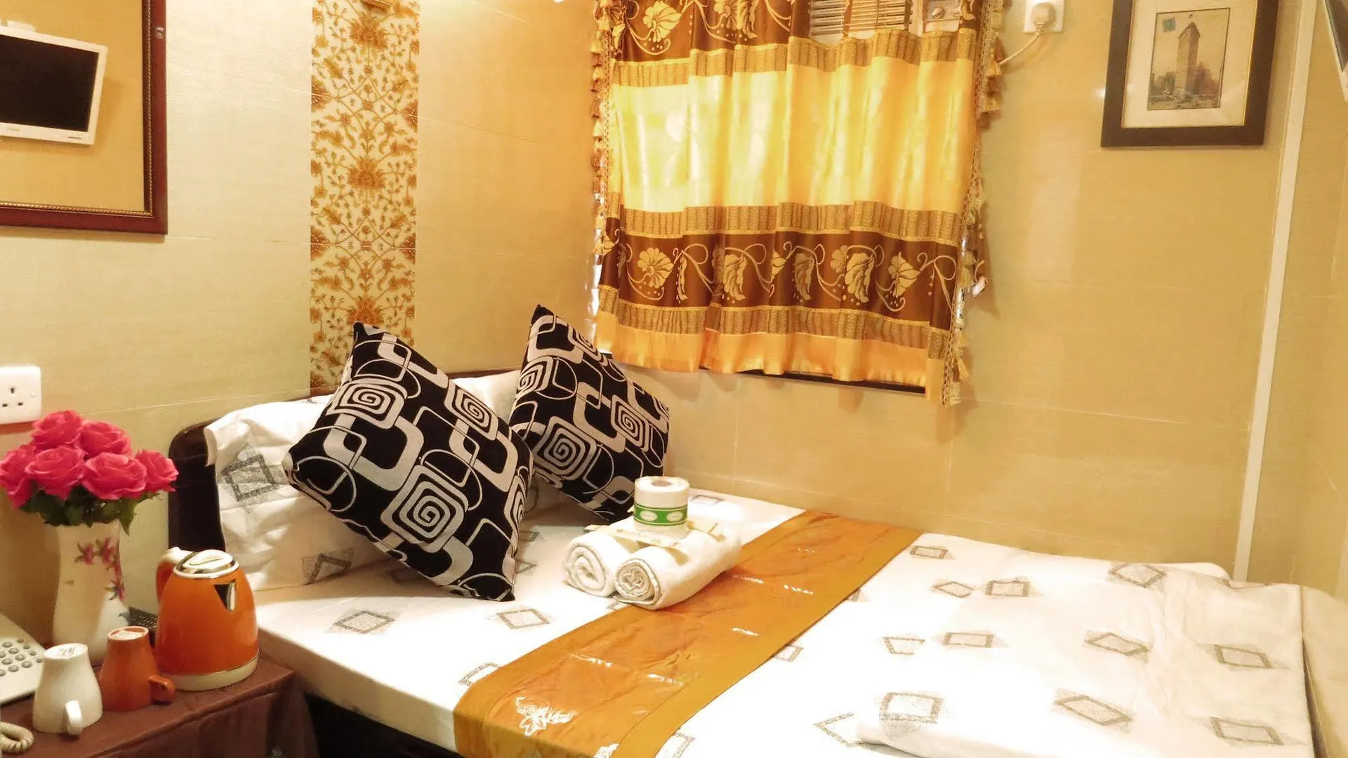 Days Hostel Block D Hong Kong Guest house